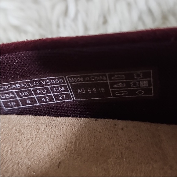 🍒 Vionic Comfort Orthopedic Burgundy Dark Red Flats Size 10 - Picture 8 of 9